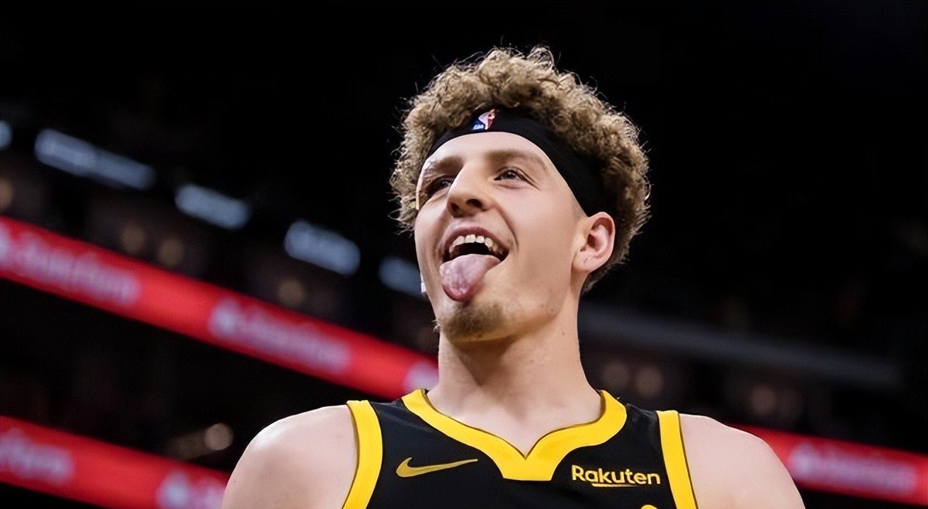 爱游戏中国体育-清晨菲尼克斯太阳备战NBA季后赛皇家社会再遭质疑备战法国杯，现场解说直呼：今晚国际米兰更衣室发声的简单介绍