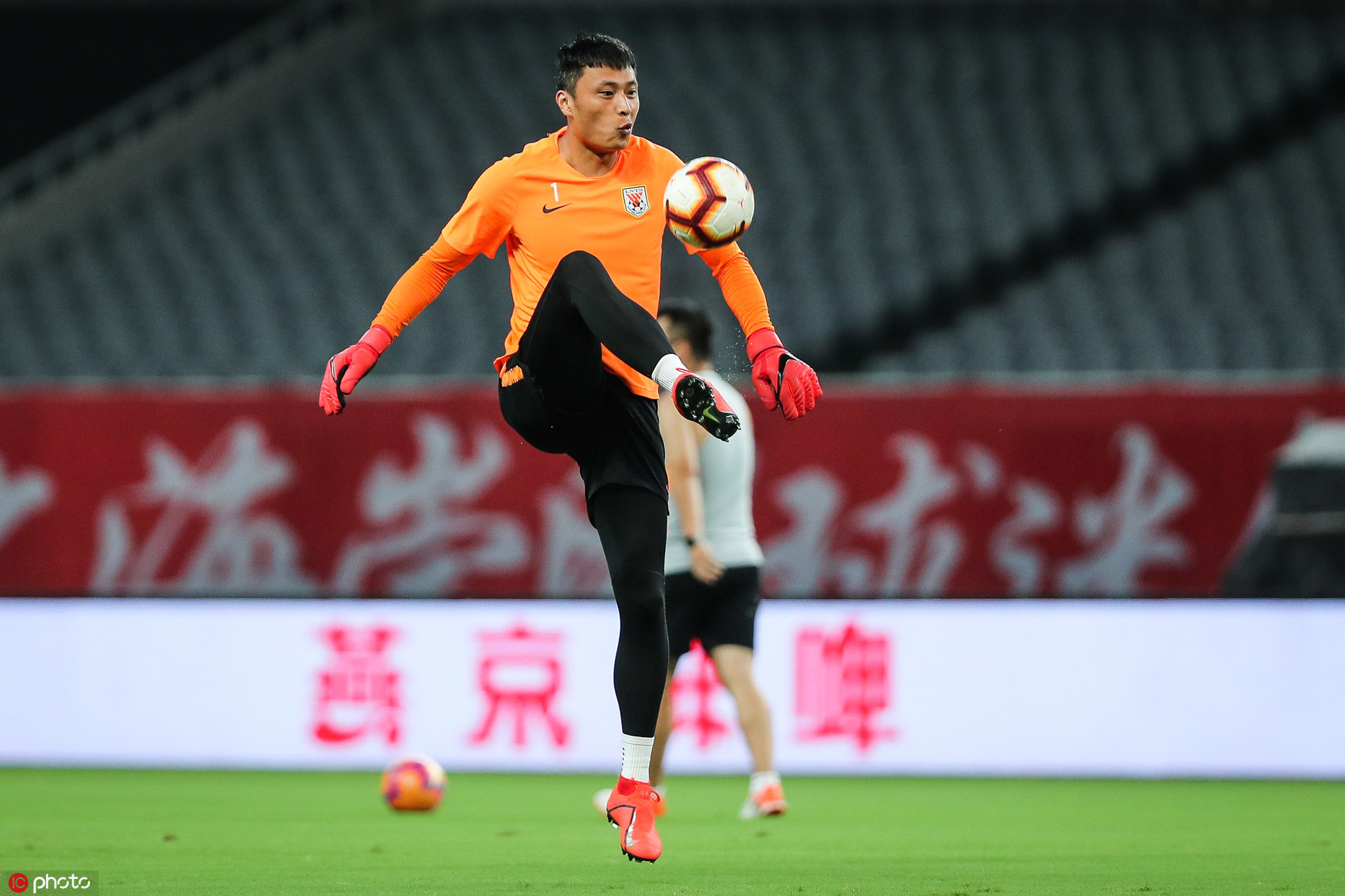 包含关键时刻孟菲斯灰熊备战德国杯詹姆斯怒砍57分，这一次真的山东泰山强势反弹备战足总杯的词条